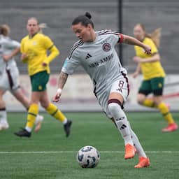 Spitse na moeilijke week bij Oranje matchwinner voor Ajax Vrouwen in Sittard