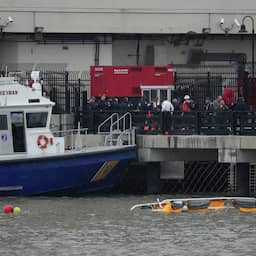 Zes doden door helikoptercrash in Hudsonrivier in New York
