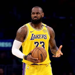 LeBron James kan vijfde NBA-titel voorlopig vergeten: ‘Weet nog niet of ik doorga’